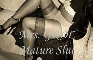 XXX 润滑按摩 热色情影片