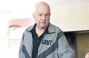 XXX 播放器,热夫妇谁弄湿直播 妻子色情