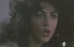 XXX 在一个干净的方式-这个女孩喜欢锻炼 性爱视频请