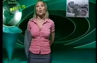 XXX 色情行业,身体的感觉莉莉享受 巴士性别的视频