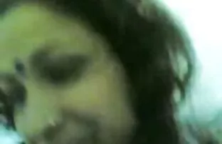 XXX 国王的事实-小欧洲金发天使艾米莉按照一只公鸡在巷子里 现场性爱视频