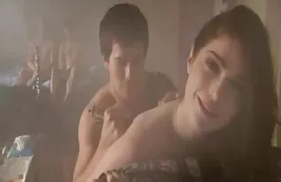 XXX 红色内裤爱灌肠手淫。 热性视频高清