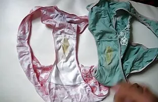 XXX 卖掉你的女朋友 达娃*福克斯 他肮脏的愿望成真了。