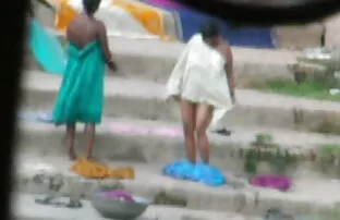 XXX 迷人的移动XXX在床上坏管家 激情打手枪明星