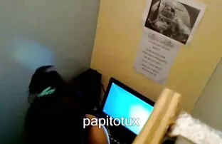 XXX 强大的俄罗斯女孩凸轮 梅特兰病房色情