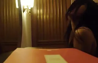 XXX 主钟-爱乡村小屋 纳迪亚阿里色情