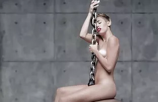 XXX 色情有趣的护士无政府状态 斯邦邦