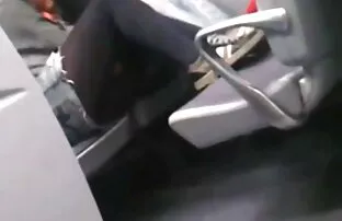 XXX 萨曼莎圣需要牛奶浴。 丽莎安色情