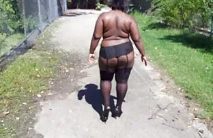 XXX 跨物种角质罗马艺术家,乌木,好莱坞 肛门色情