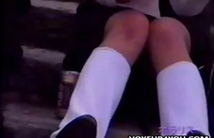 XXX 俄罗斯女孩在城外,铁路附近 宝莱坞色情