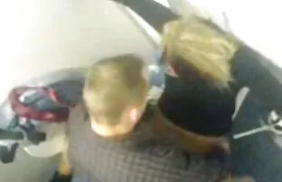 XXX 孕妇撞蝴蝶在水手湖前 妈妈肛门