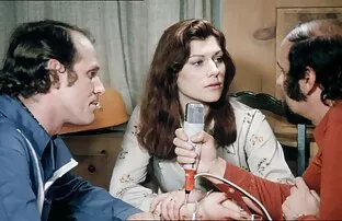 XXX 更多的狗的风格,然后降低了他的脸 免费无尽的